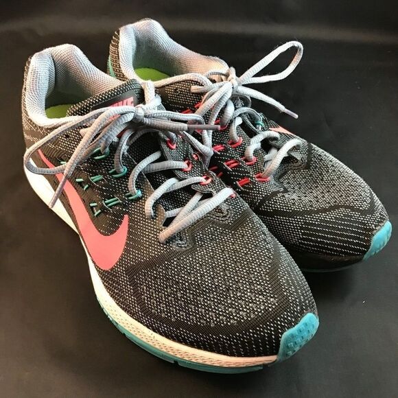 NIKE Structure 18 Womens Running Black Size 9.5 - Picture 1 of 6